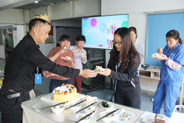 304永利集团5月员工生日会&mdash;&mdash;温情五月 暖动人心