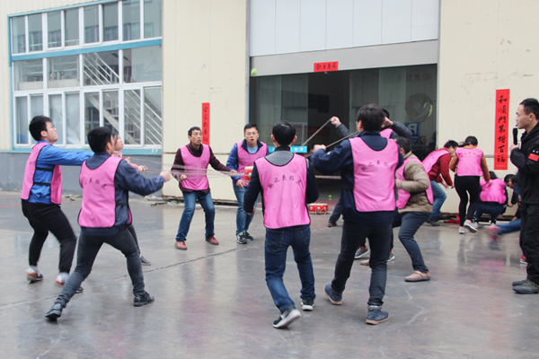 304永利集团精英团队拓展训练火热进行中