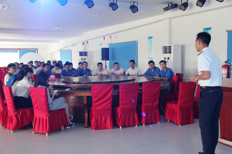 强化安全发展观念 提高员工安全素质