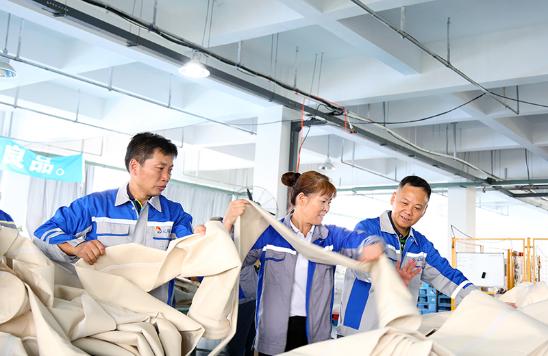 真体验才有真感悟&mdash;&mdash;新站高新区总工会到304永利集团开展&ldquo;当一周工人&rdquo;活动